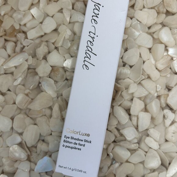 Twenty Twenty Beauty Holiday Eye Shadow Pencil Bundle - Picture 3 of 4